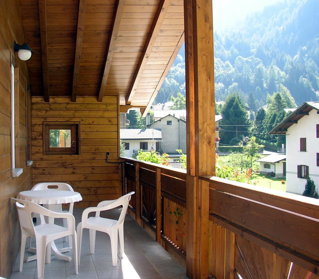Baita Dei Pini Campodolcino Exterior photo